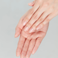 MOYCI Płyn do Zmiękczania Skórek Cuticle Remover 15 ml